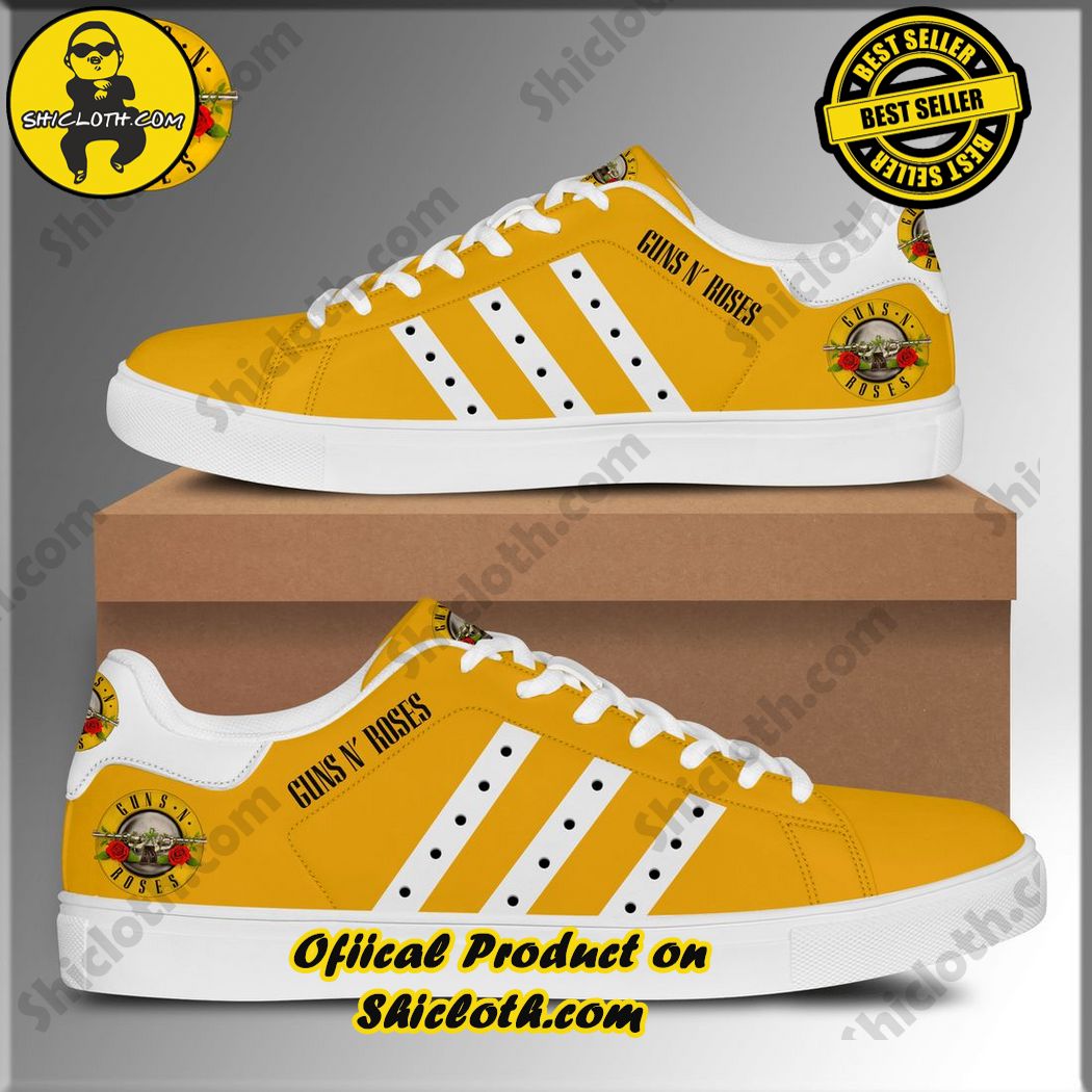 Best seller Stan Smith Shoes in Shicloth Store. Click here to buy !! 31 Guns N Roses White Stripes Yellow Stan Smith Shoes