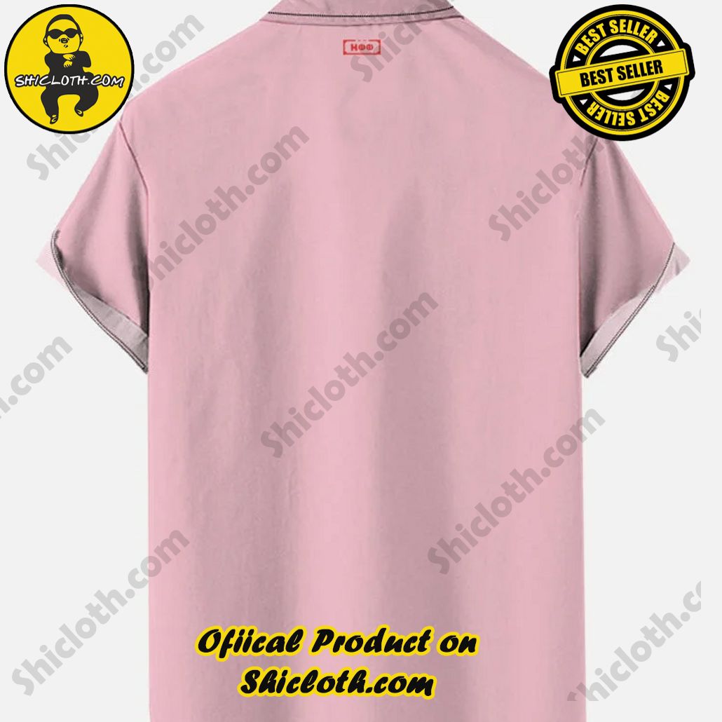 Retro Pink And White Stitching Christmas Tree And Christmas Flamingo Printing Breast Pocket Short Sleeve Shirt Retro Pink And White Stitching Christmas Tree And Christmas Flamingo Printing Breast Pocket Short Sleeve Shirt