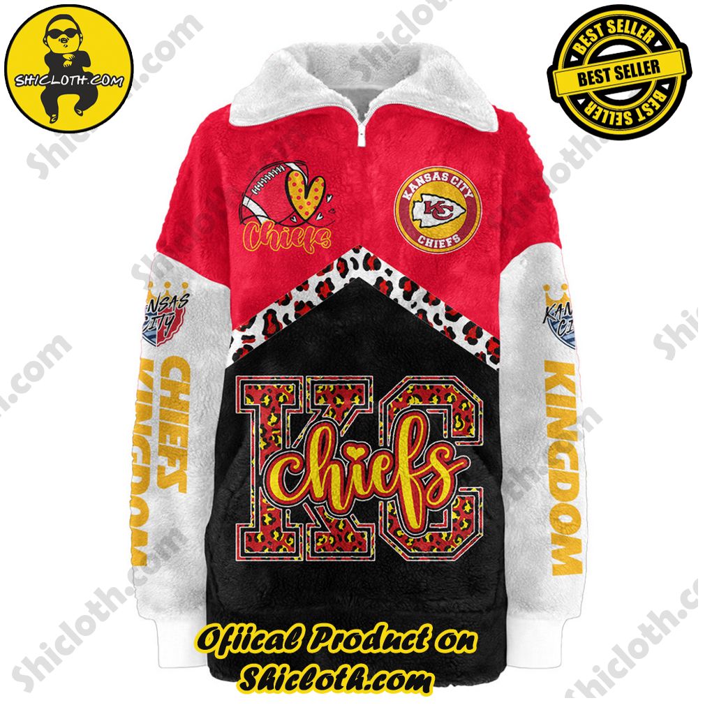 Kansas City Chiefs I’m Type Of Girl Who Is Perfectly Happy With Her Chief Borg Fleece Sweatshirt Kansas City Chiefs I’m Type Of Girl Who Is Perfectly Happy With Her Chief Borg Fleece Sweatshirt
