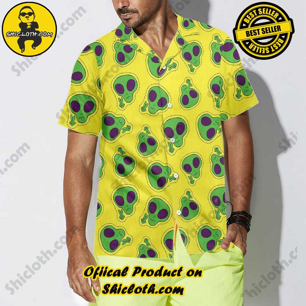 Discover the Tropical Charm: Shicloth's Hawaiian Shirt Collection 50 Alien Face Patch Hawaiian Shirt