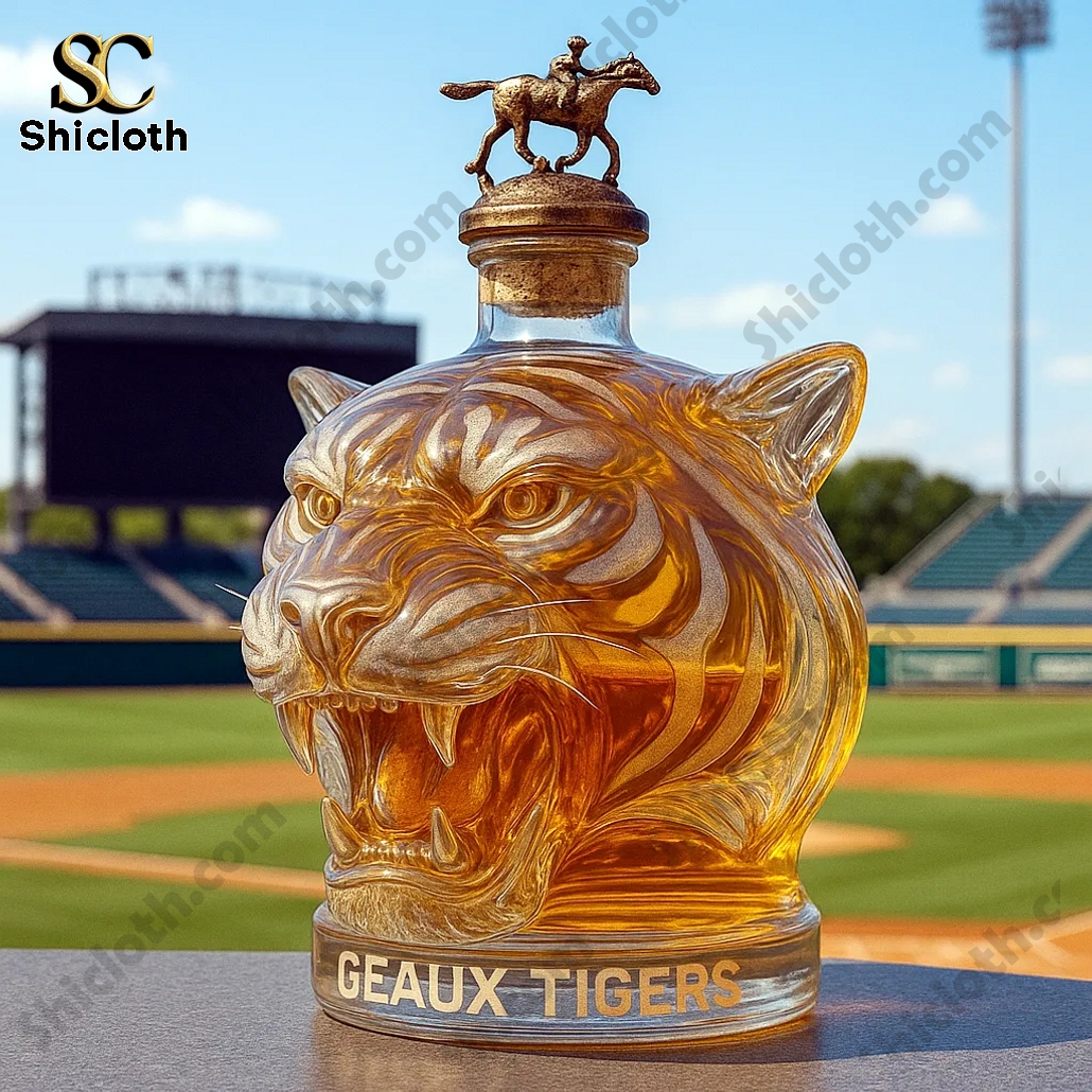 Geaux Tigers Crown Royal Whiskey Bottle 3 Geaux Tigers Crown Royal Whiskey Bottle - Image 3