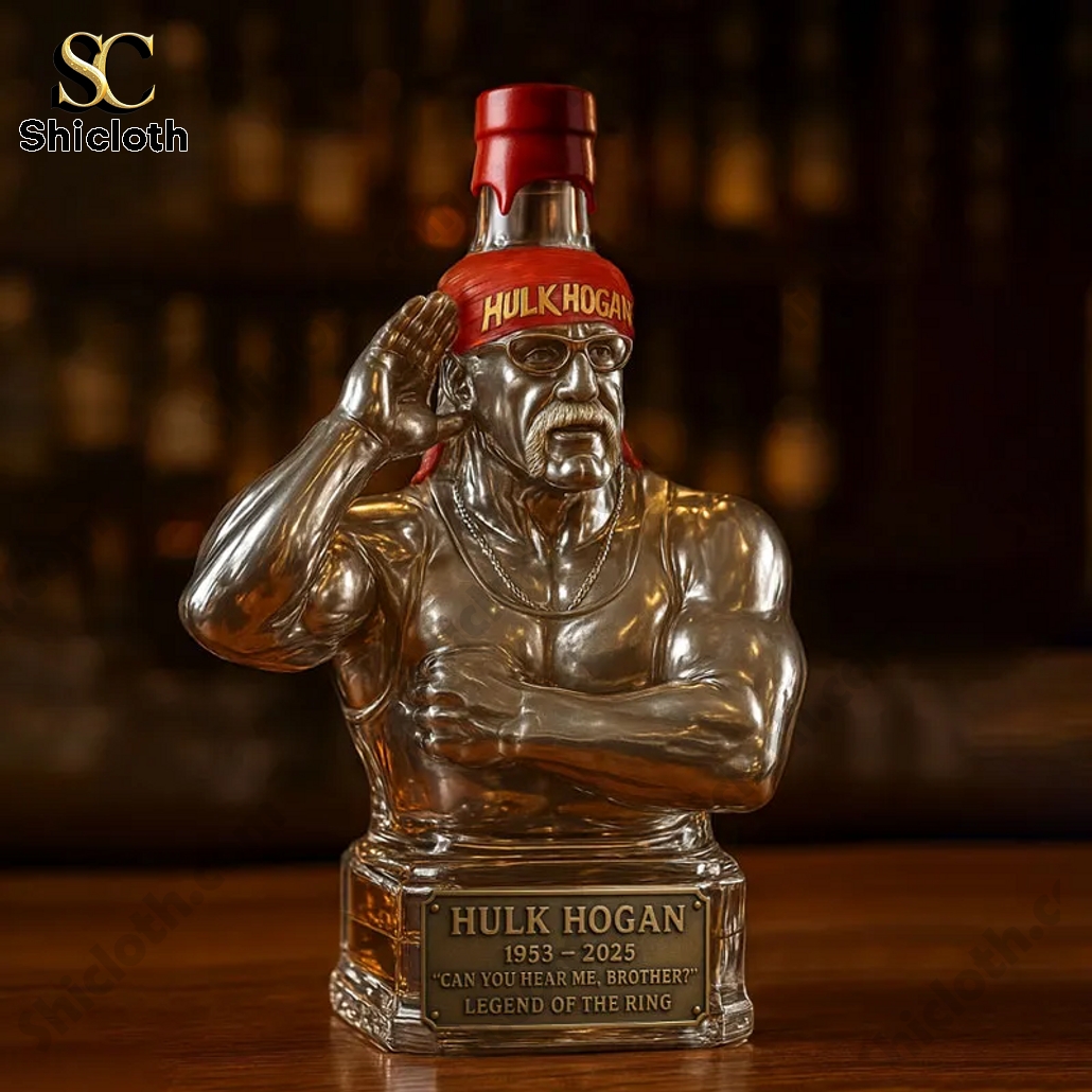Legends of the Ring Hulk Hogan Whiskey Bottle 3 Legends of the Ring Hulk Hogan Whiskey Bottle - Image 3