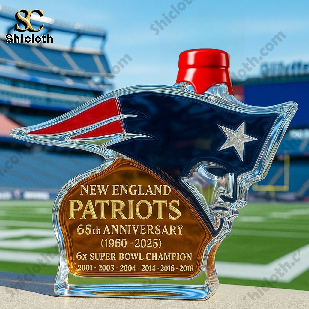 New England Patriots Whiskey Bottle 5 New England Patriots Whiskey Bottle - Image 5