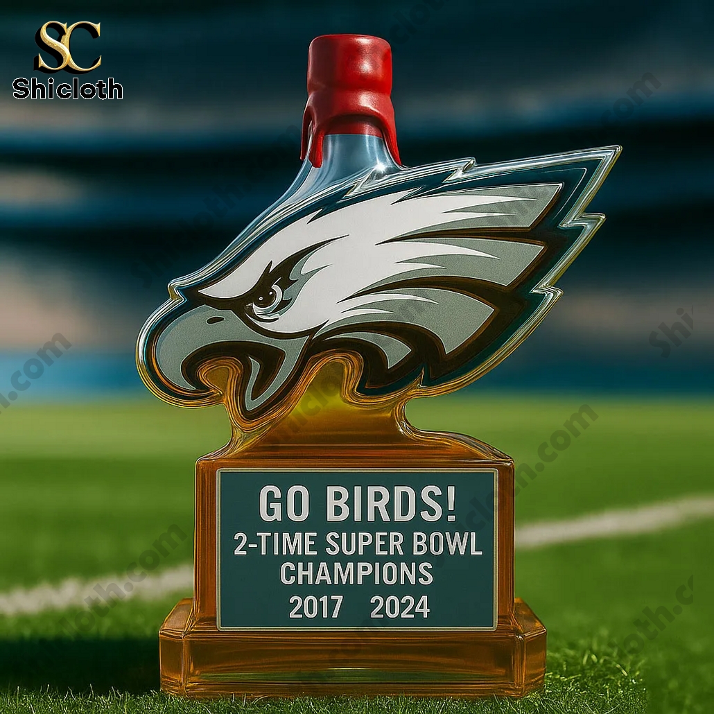 Philadelphia Eagles 2 Time Super Bowl Champions Whiskey Bottle 3 Philadelphia Eagles 2 Time Super Bowl Champions Whiskey Bottle - Image 3