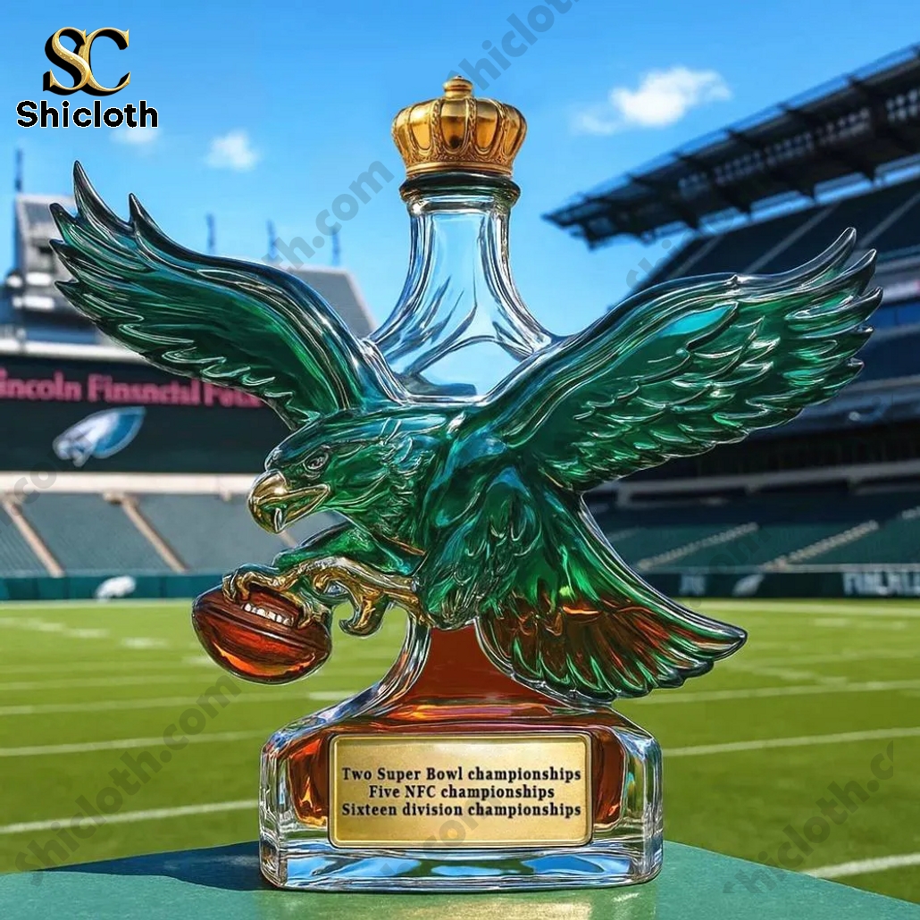 Philadelphia Eagles Retro Logo Whiskey Bottle
