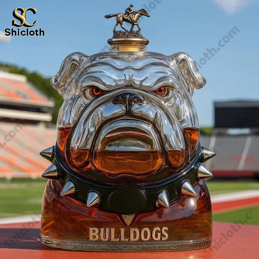 University of Georgia Bulldogs Whiskey Bottle 3 University of Georgia Bulldogs Whiskey Bottle - Image 3