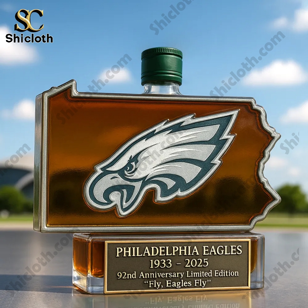 Philadelphia Eagles 92nd Anniversary Whiskey Bottle 3 Philadelphia Eagles 92nd Anniversary Whiskey Bottle - Image 3