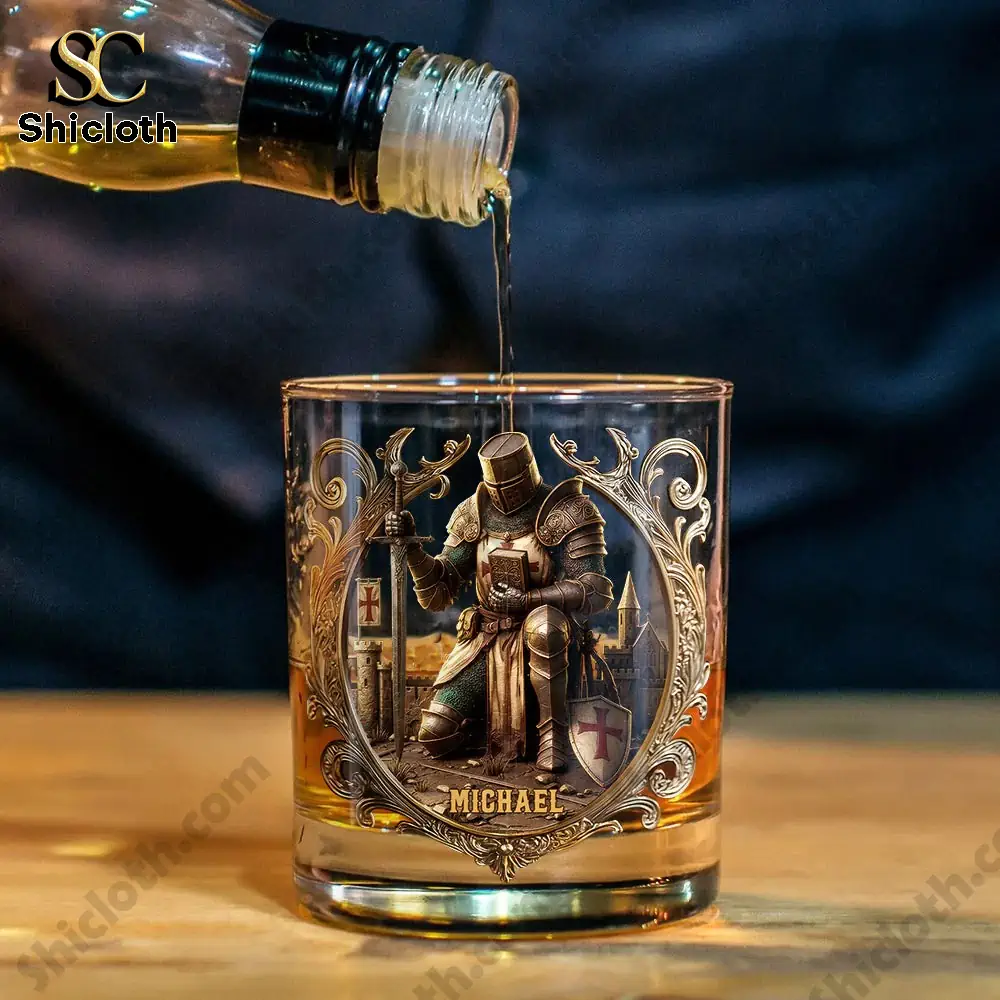 Kneeling Crusader Knight With Sword & Bible Personalized Whiskey Glass 3 Kneeling Crusader Knight With Sword & Bible Personalized Whiskey Glass - Image 3