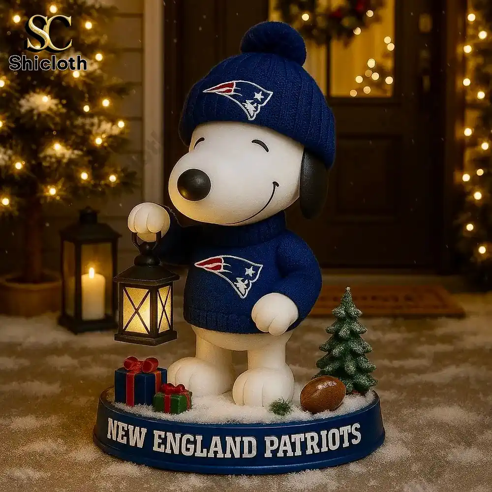 NFL x Snoopy Team Holiday Lantern Buddy Christmas Figure Doll 19 NFL x Snoopy Team Holiday Lantern Buddy Christmas Figure Doll - Image 19