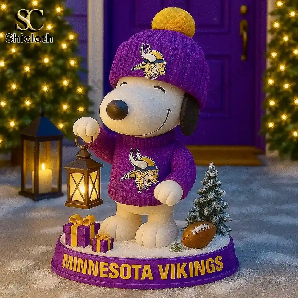 NFL x Snoopy Team Holiday Lantern Buddy Christmas Figure Doll 27 NFL x Snoopy Team Holiday Lantern Buddy Christmas Figure Doll - Image 27