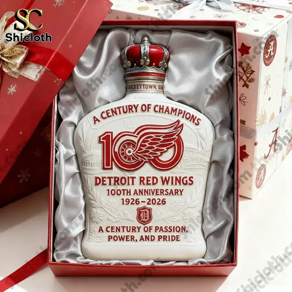 A boxed Detroit Red Wings anniversary bottle presented in a satin lined gift package!