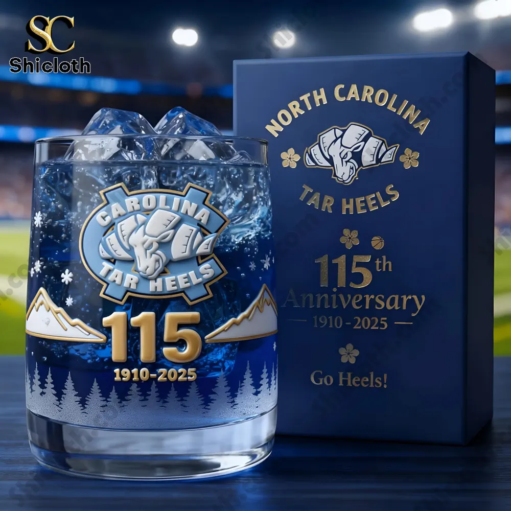 North Carolina Tar Heels 115th anniversary glass with ice and gift box!