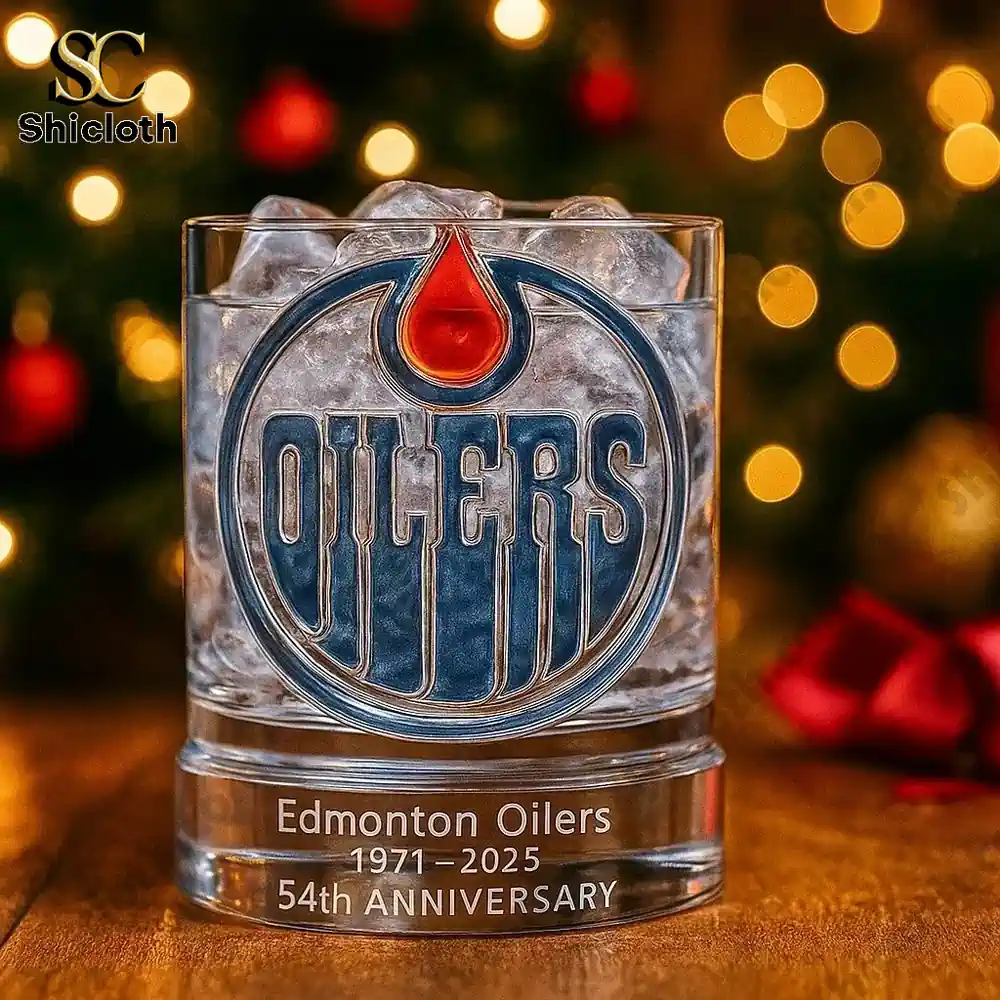 Edmonton Oilers anniversary glass with festive background and ice!