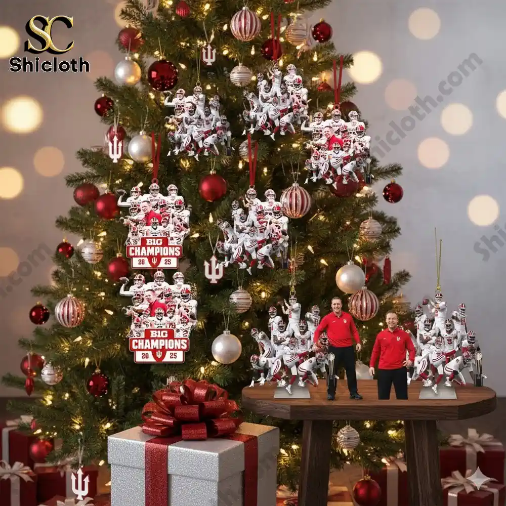 Christmas tree decorated with Indiana Hoosiers themed ornaments and gifts beneath it!