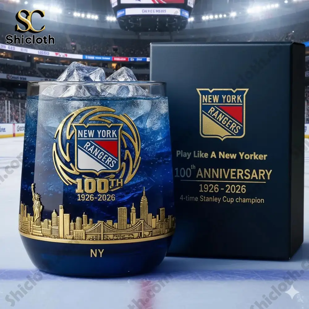 New York Rangers anniversary glass with ice and skyline design!