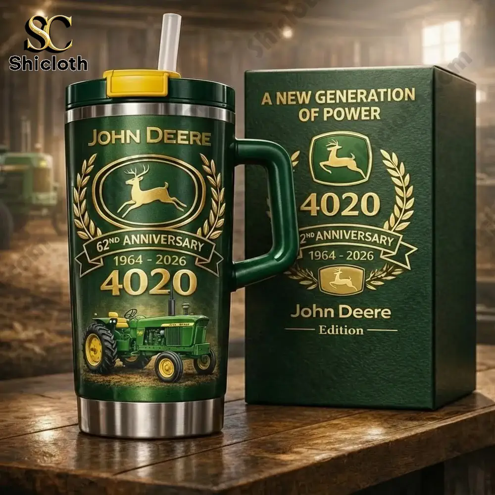 John Deere anniversary mug with tractor design and gift box!