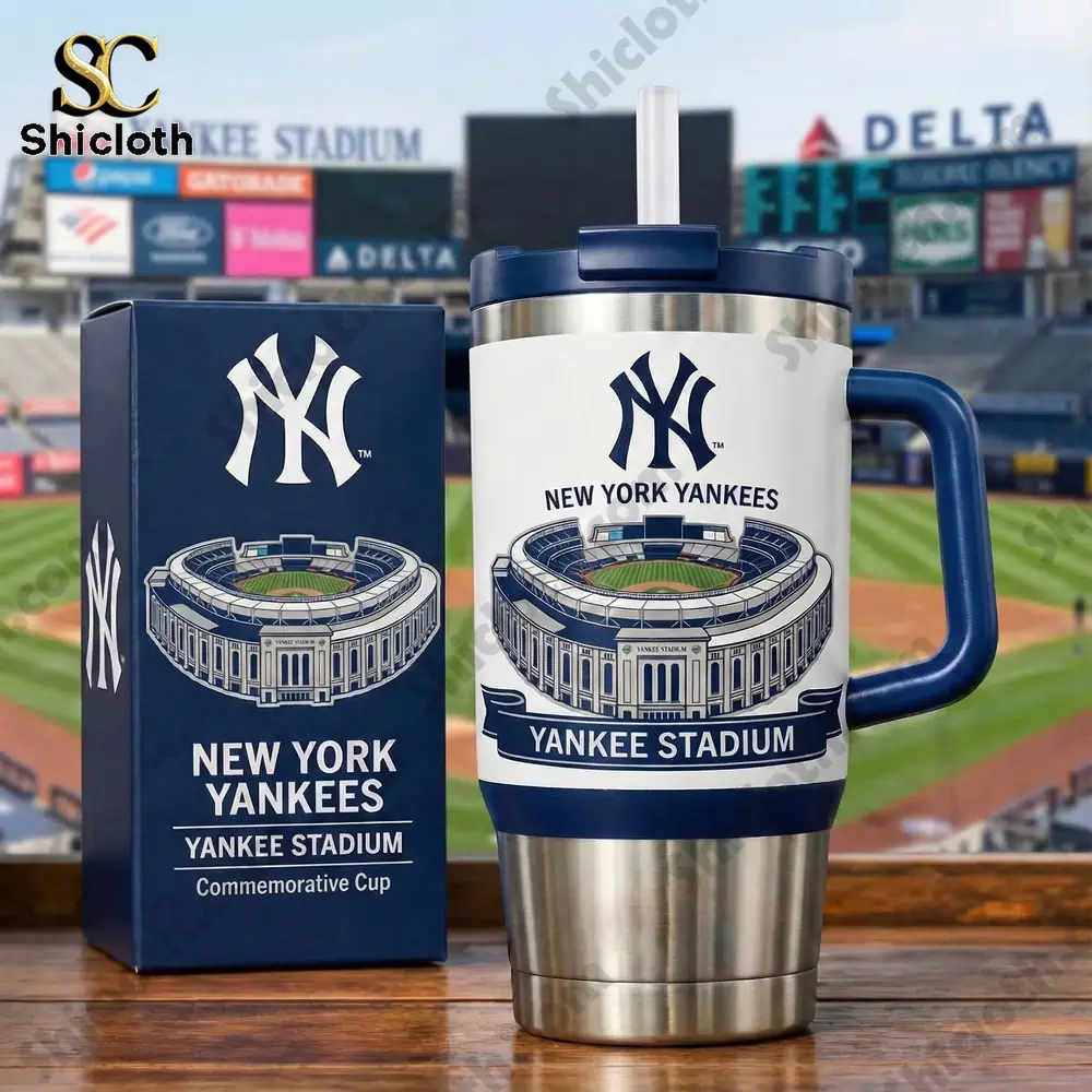 Alternative view of New York Yankees Commemorative Cup
