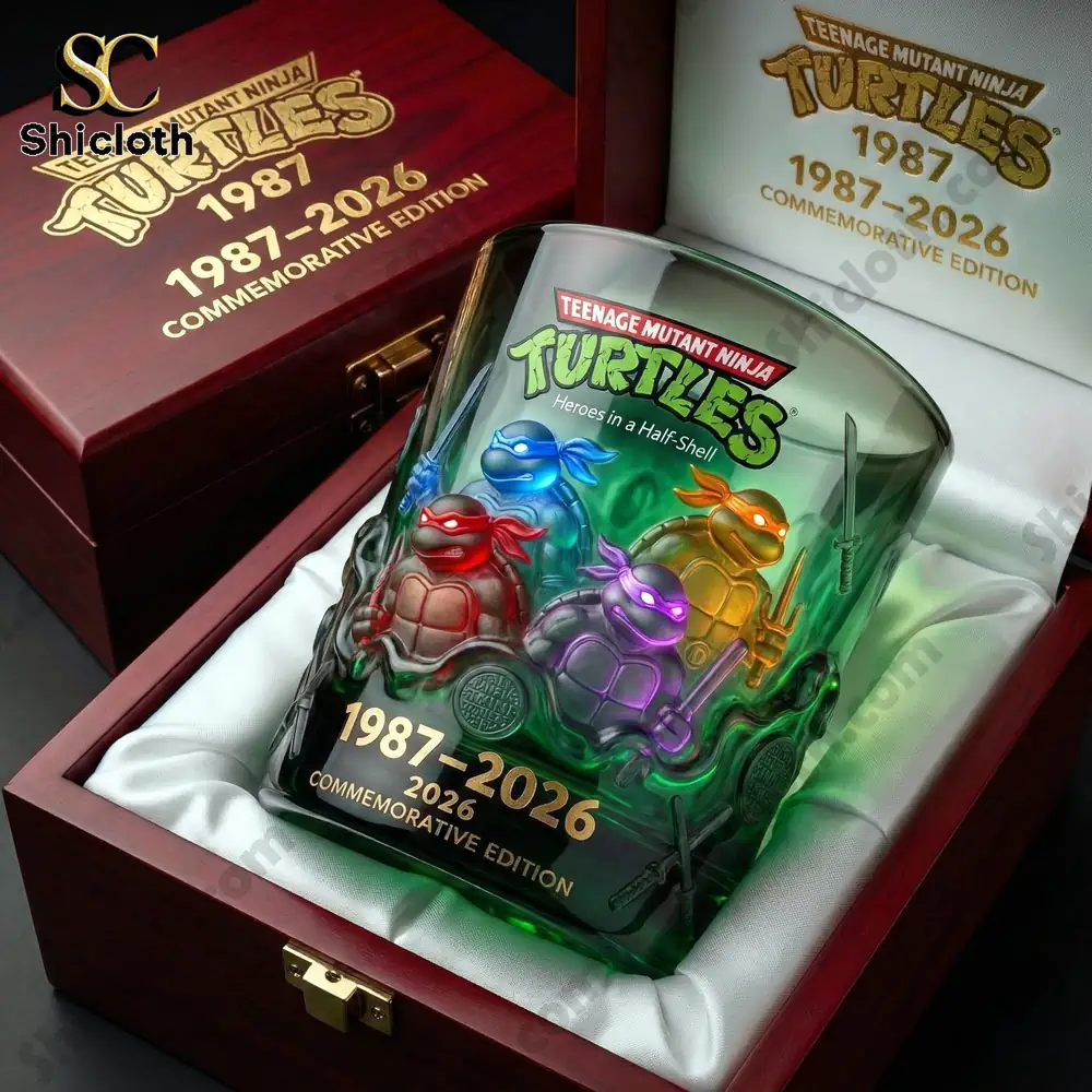 Teenage Mutant Ninja Turtles commemorative whisky glass in wooden gift box!
