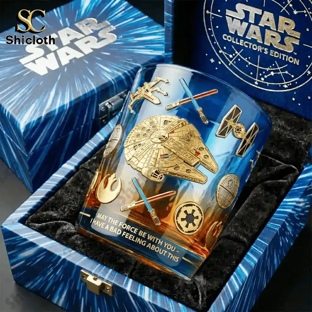 Alternative view of Star Wars Millennium Falcon Collector?s Edtion Glass