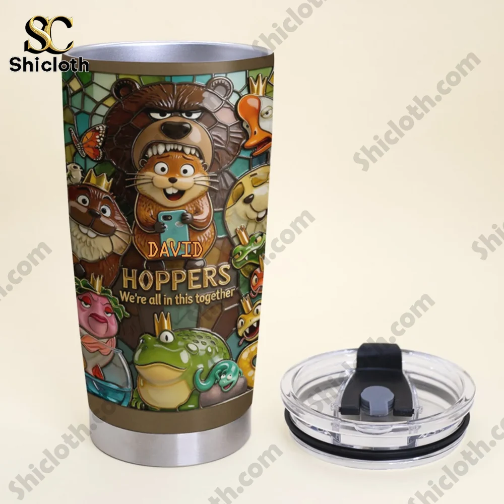 Close up Hoppers tumbler with lid and detailed animal artwork