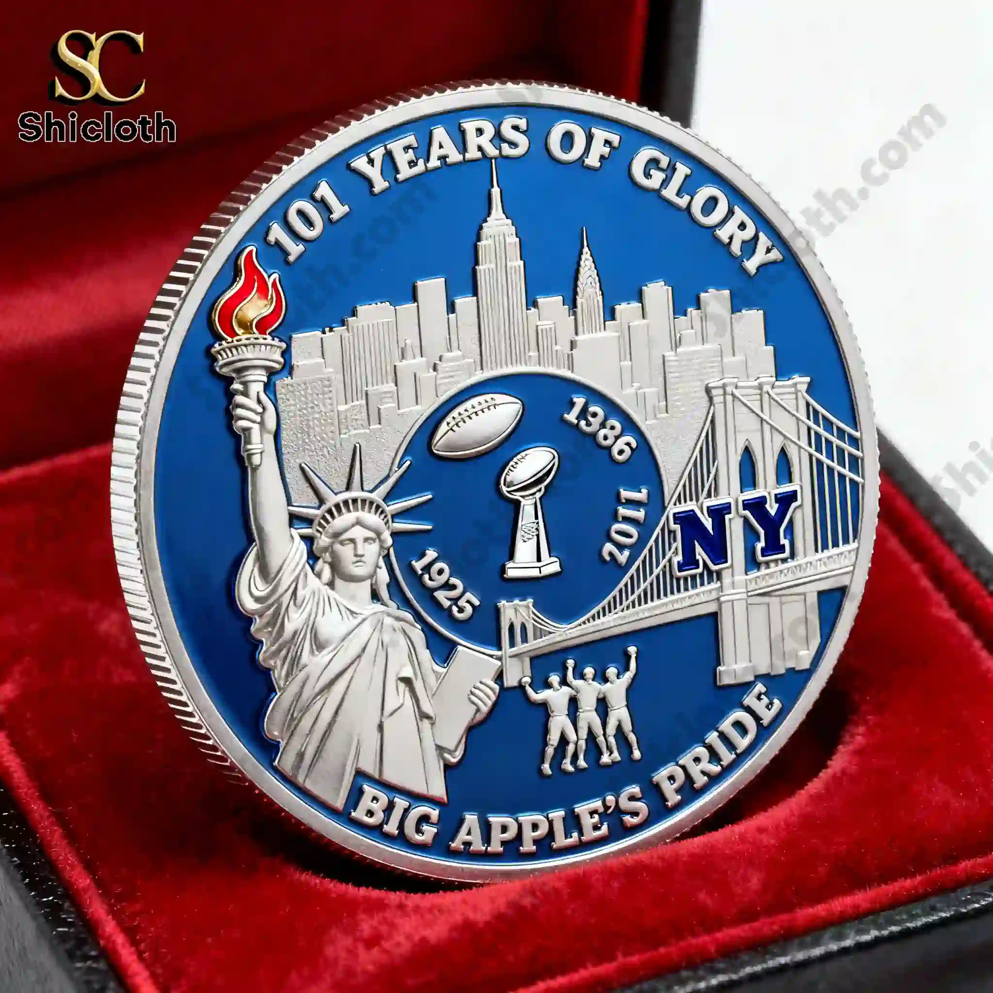 New York Giants anniversary coin with statue of liberty and city skyline design