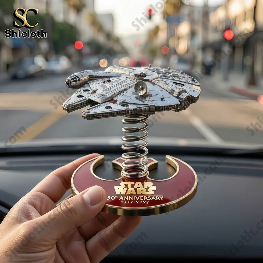 star wars spaceship dashboard spring bobblehead decor in car hand holding shicloth collectible!