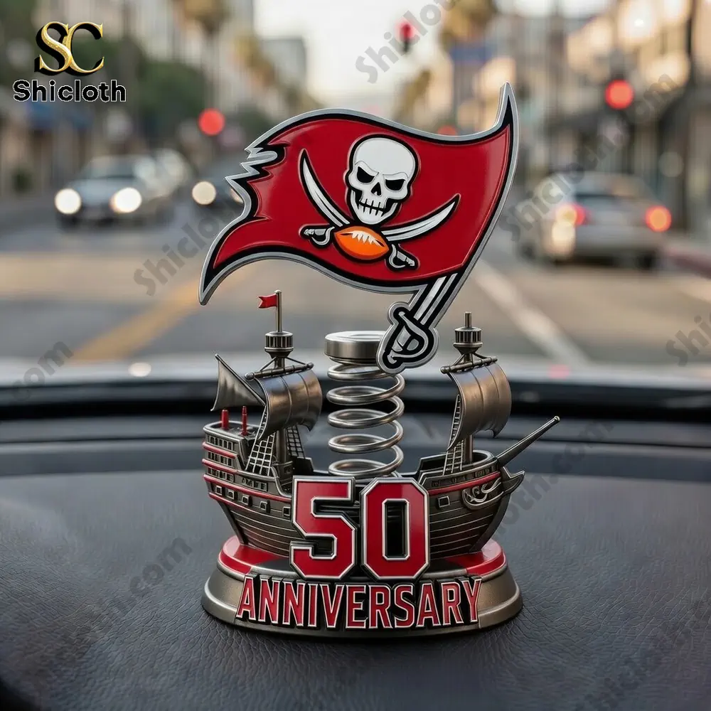Tampa Bay Buccaneers fiftieth anniversary pirate flag spring bobblehead car dashboard decoration by Shicloth!