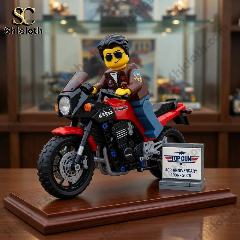 Top Gun pilot figure on motorcycle building model!