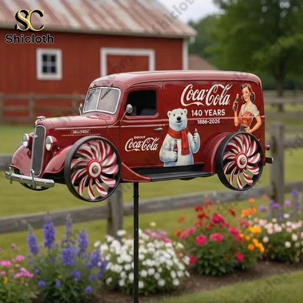 Vintage Coca Cola truck garden decoration model!