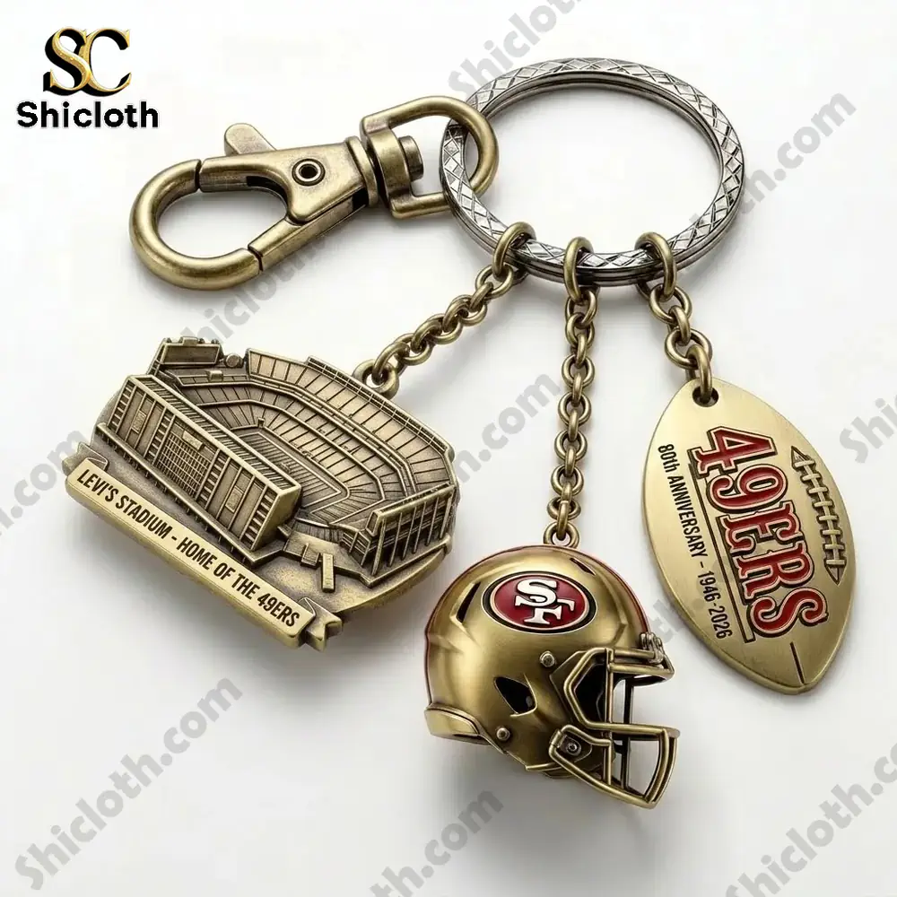 close up san francisco forty niners keychain with stadium helmet and emblem!
