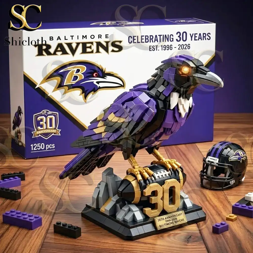 Alternative view of Baltimore Ravens 30th Anniversary Brick Edition