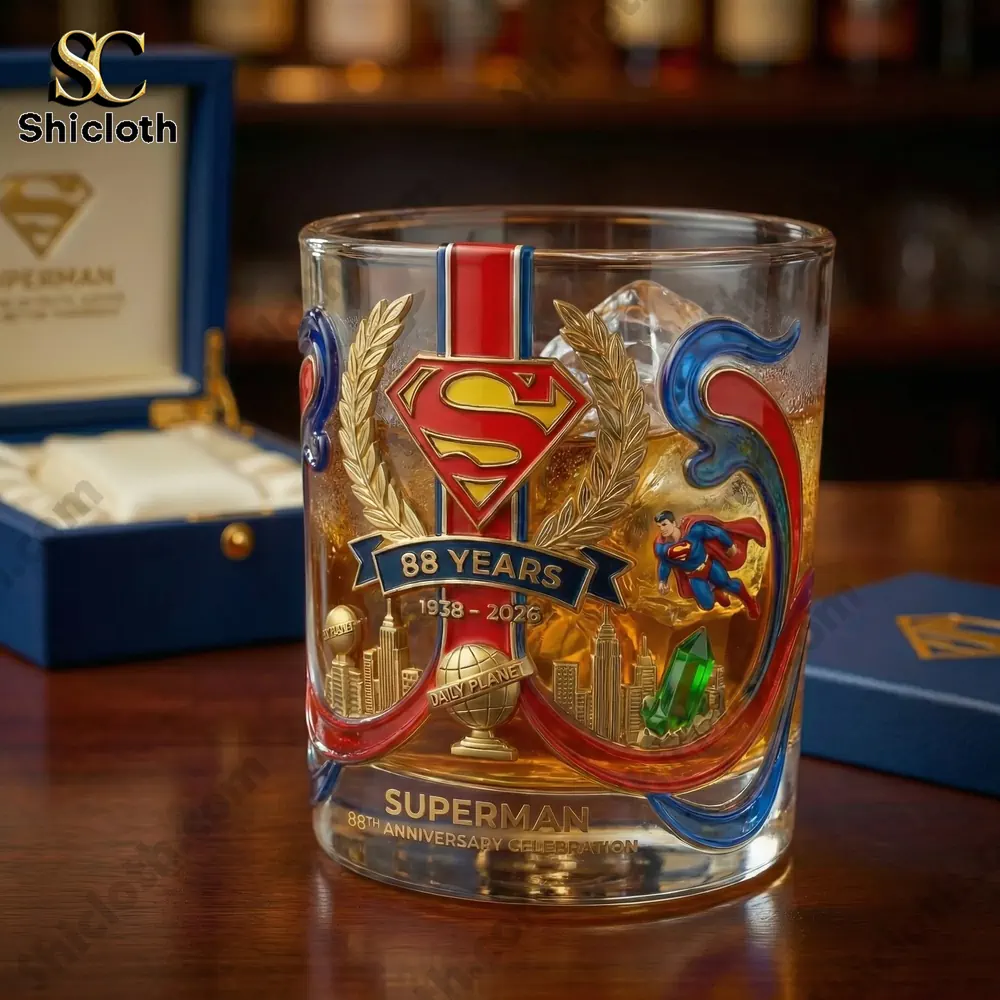 Close up of Superman eighty eight years anniversary whiskey glass design!